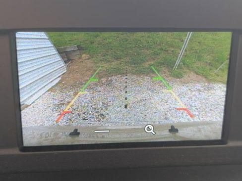 Used 2018 Ford Escape SE FWD image 7