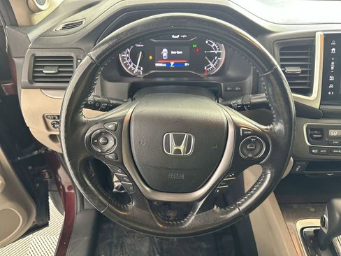 Used 2017 Honda Ridgeline RTL-T image 14