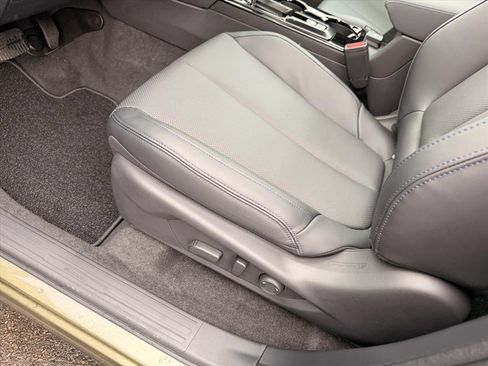 New 2026 Subaru Forester Limited image 9