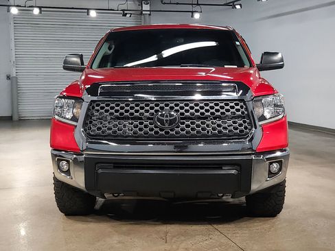 Used 2020 Toyota Tundra SR5 w/ SR5 Leather Package RWD image 2