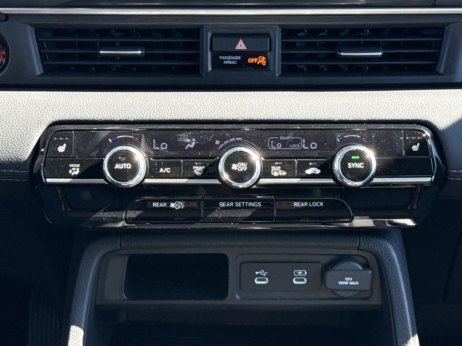 New 2026 Honda Pilot Touring image 28