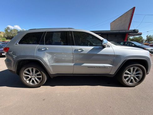 Used 2017 Jeep Grand Cherokee Limited w/ Luxury Group II RWD image 26