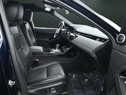 Used 2021 Land Rover Range Rover Evoque R-Dynamic S image 21