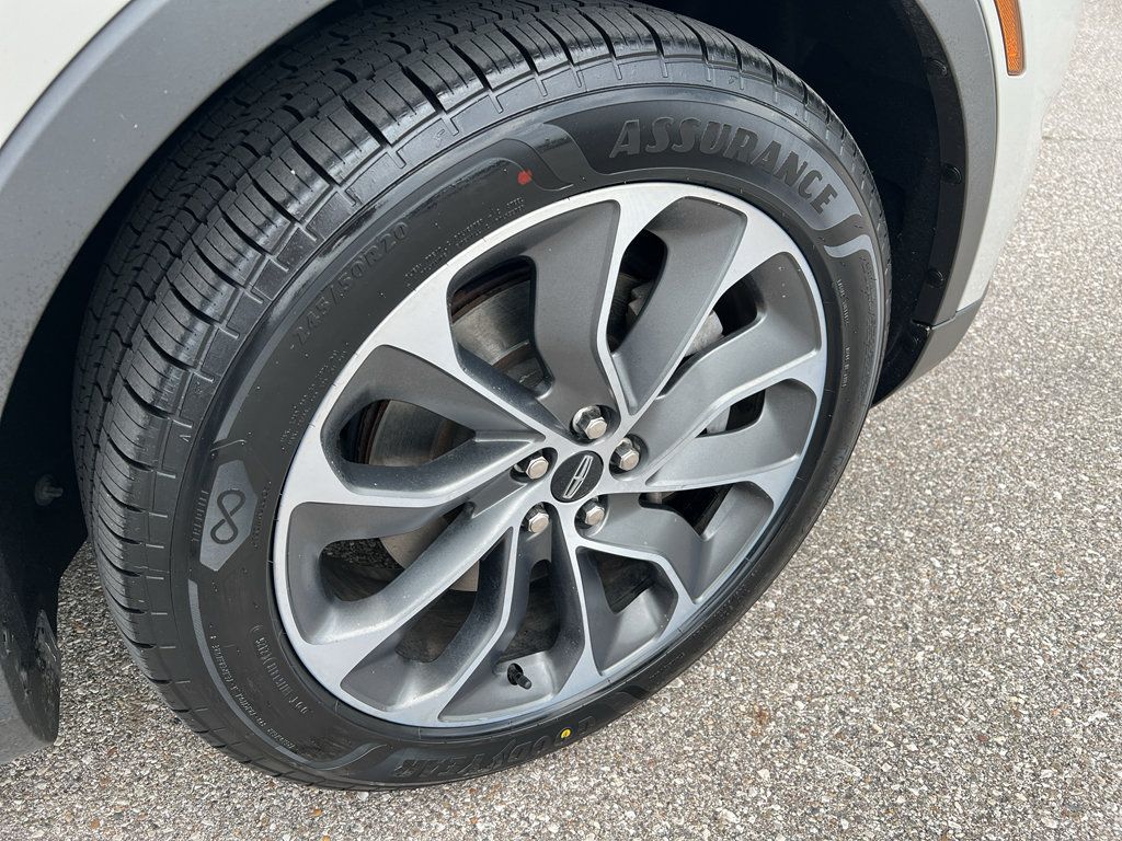 Certified 2023 Lincoln Nautilus Reserve AWD/4WD image 27