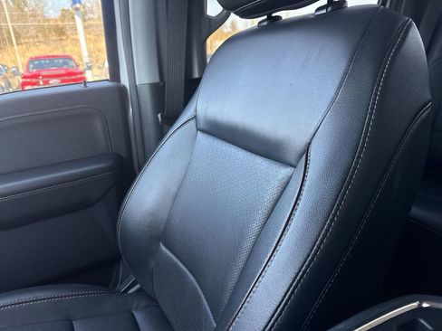 Used 2023 Ford F250 Lariat w/ Lariat Ultimate Package AWD/4WD image 38
