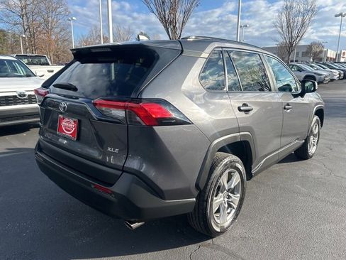 Used 2024 Toyota RAV4 XLE image 5