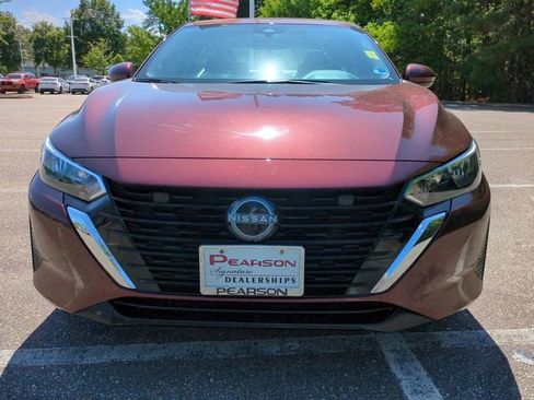 Used 2025 Nissan Sentra SV w/ All-Weather Package FWD image 9