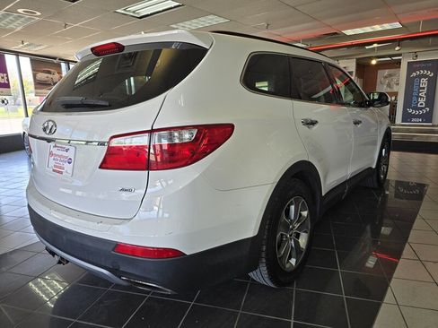 Used 2014 Hyundai Santa Fe GLS image 4