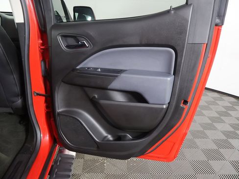 Used 2016 Chevrolet Colorado Z71 image 21