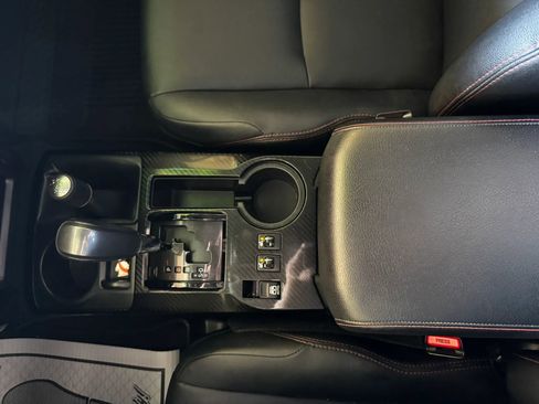 Used 2021 Toyota 4Runner Venture image 14