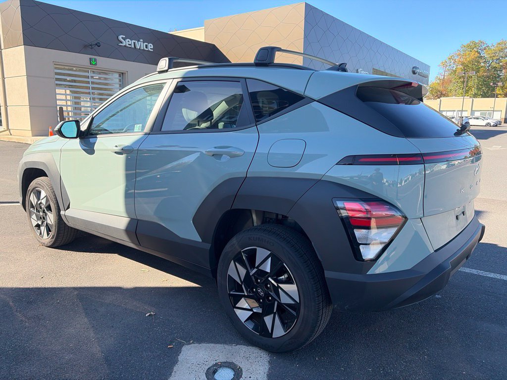Used 2024 Hyundai Kona SEL AWD/4WD image 9