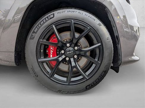 Used 2021 Jeep Grand Cherokee SRT w/ Trailer Tow Group IV AWD/4WD image 28