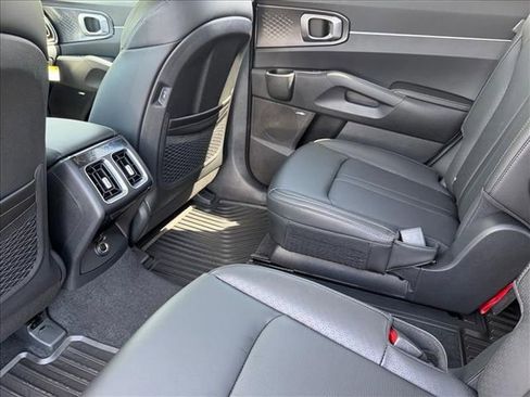 New 2026 Kia Sorento EX FWD image 13