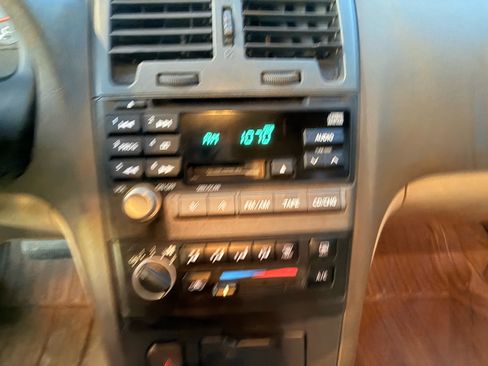 Used 2000 Nissan Maxima GXE image 35