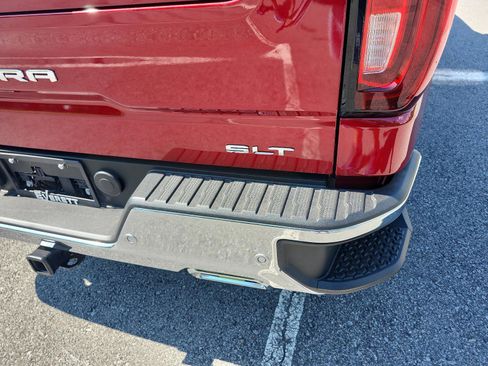 New 2026 GMC Sierra 1500 SLT w/ SLT Premium Plus Package image 4