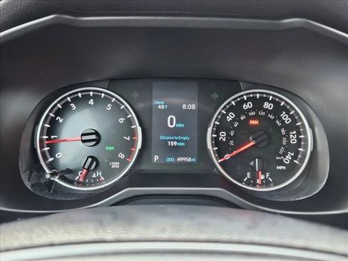 Used 2021 Toyota RAV4 XLE Premium image 11