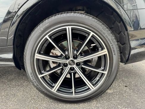 Certified 2023 Audi Q7 3.0T Premium Plus w/ Premium Plus Package AWD/4WD image 11