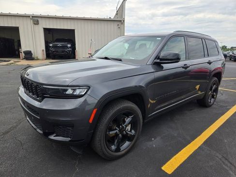 Used 2021 Jeep Grand Cherokee L Laredo AWD/4WD image 12