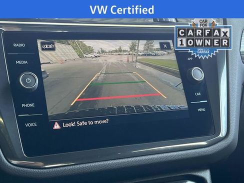 Certified 2023 Volkswagen Tiguan SEL R-Line image 23
