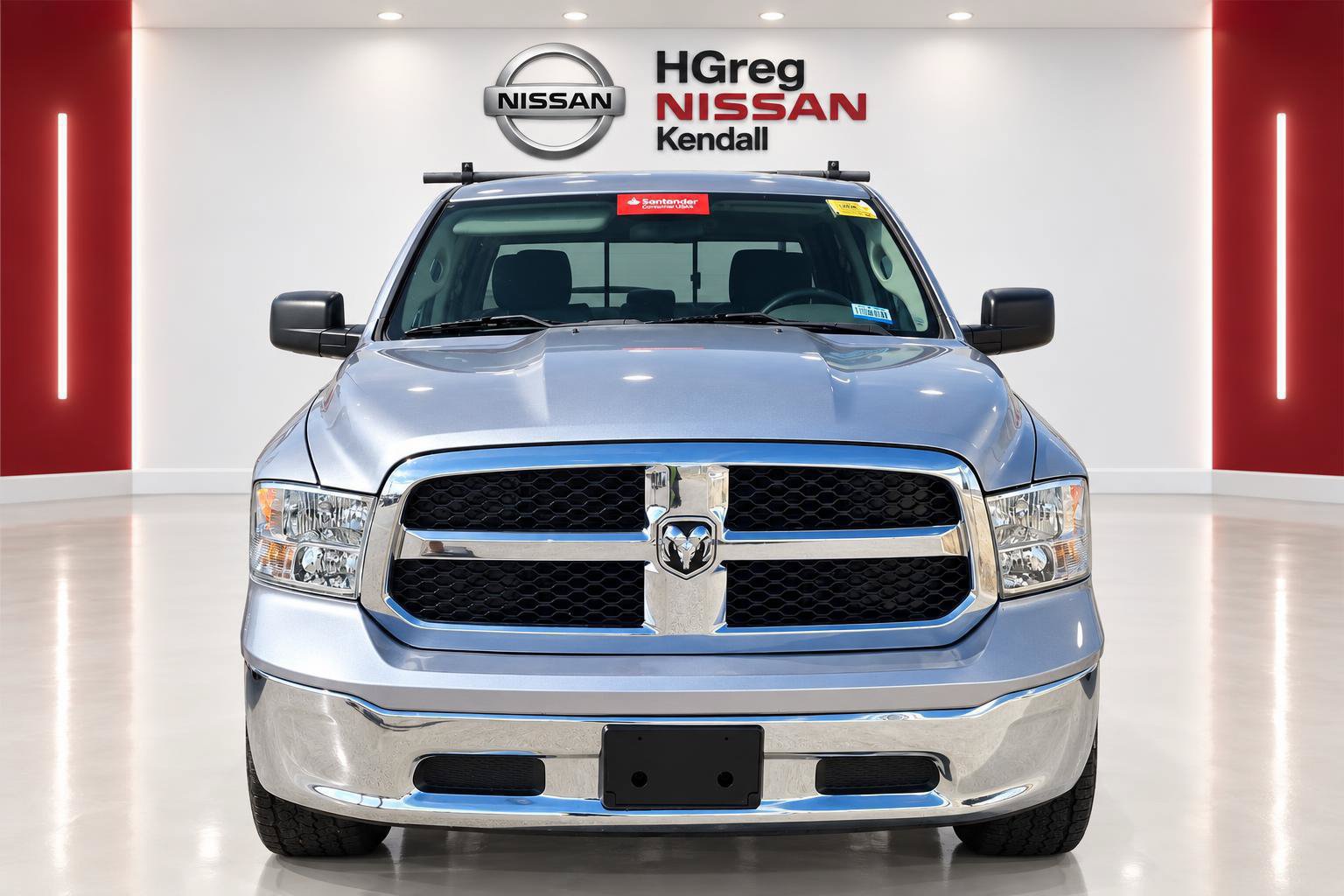 Used 2020 RAM 1500 Classic SLT AWD/4WD image 5