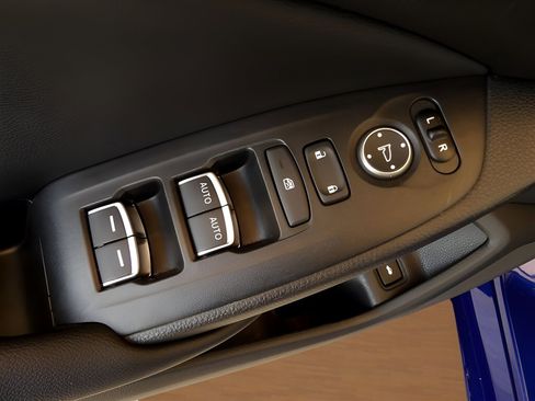 Used 2022 Honda Accord Sport image 10