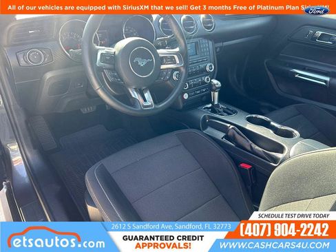 Used 2017 Ford Mustang Coupe image 8