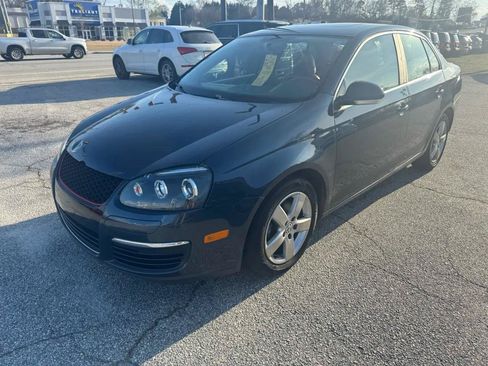 Used 2009 Volkswagen Jetta SEL FWD image 4
