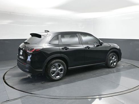 New 2026 Honda HR-V LX image 15