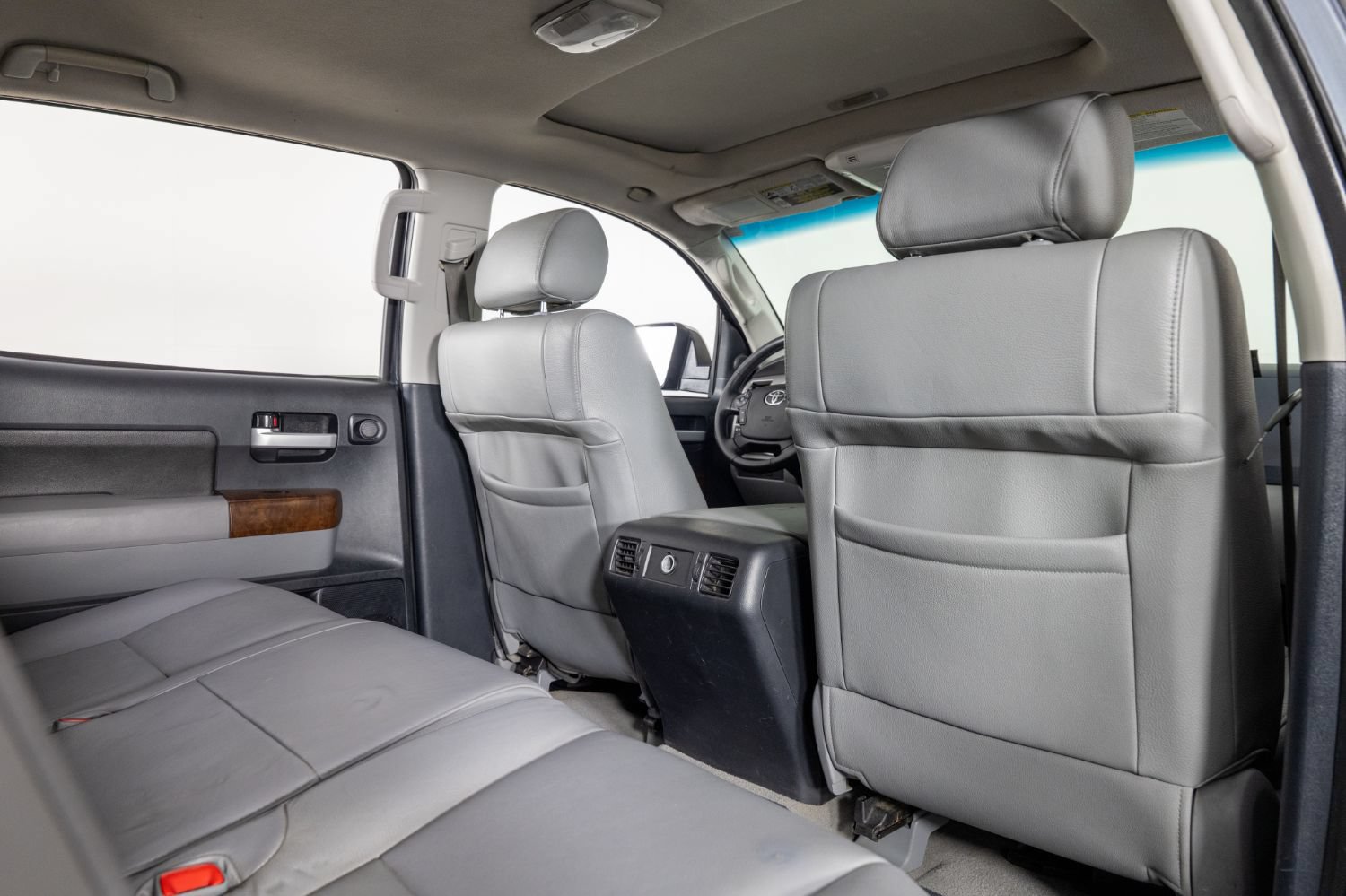 Used 2010 Toyota Tundra Limited w/ Memory Pkg AWD/4WD image 22