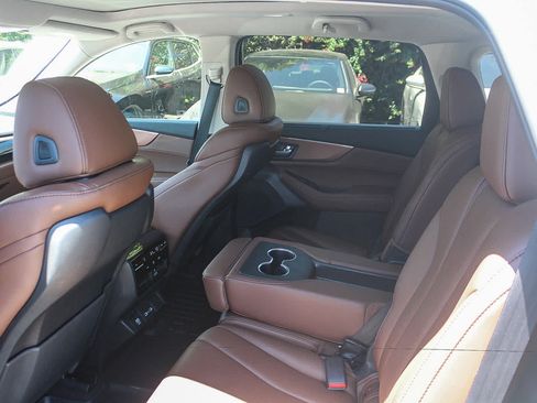 Used 2023 Acura MDX FWD w/ Technology Package image 17