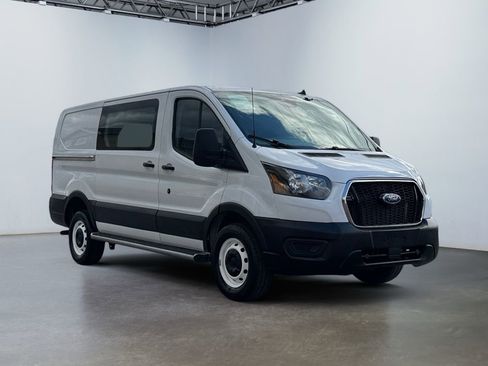 Used 2024 Ford Transit 250 Low Roof w/ Exterior Upgrade Package image 3