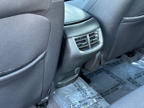 Used 2022 Chevrolet Malibu LT image 14