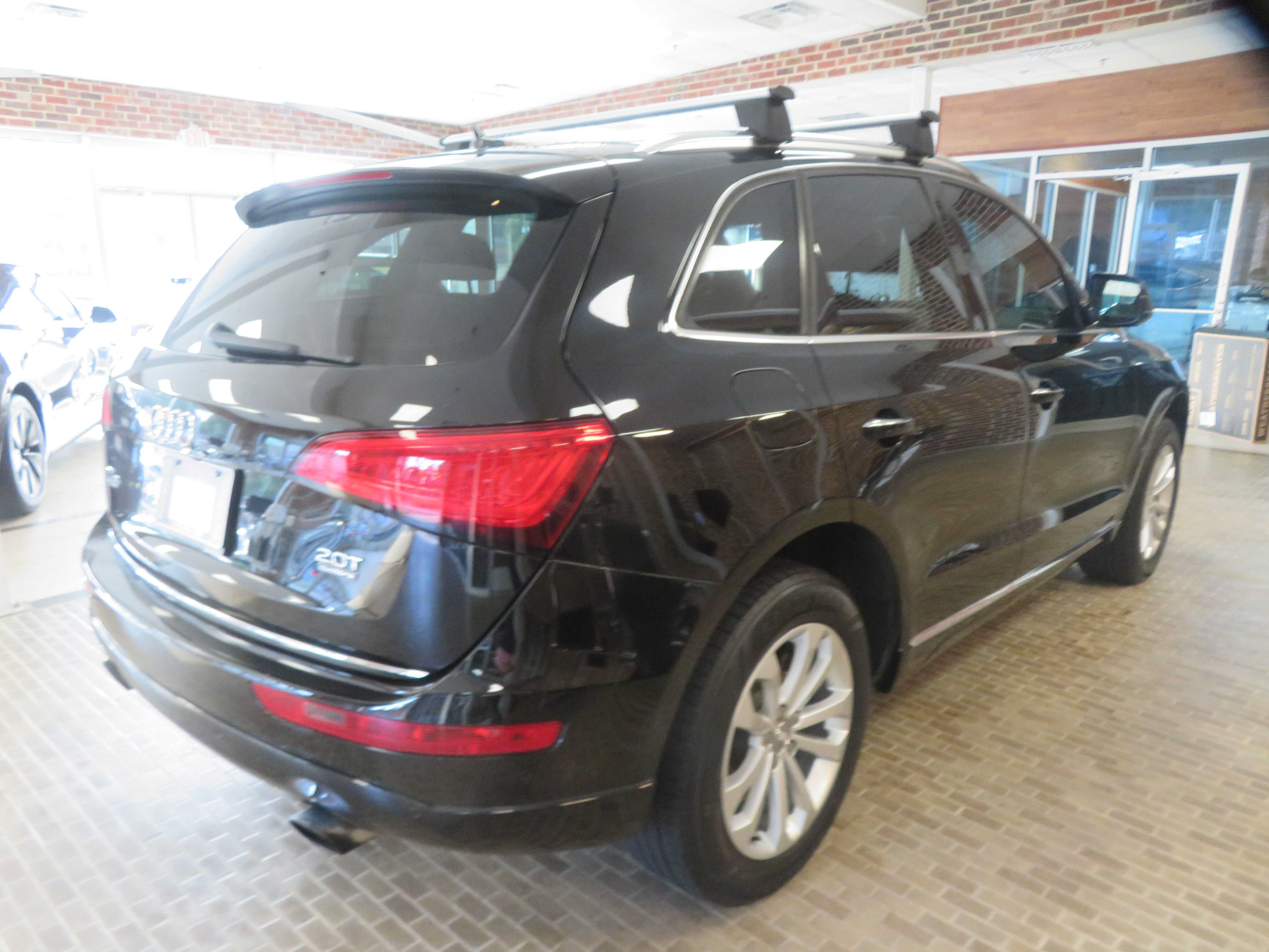 Used 2015 Audi Q5 2.0T Premium Plus w/ Technology Package AWD/4WD image 60