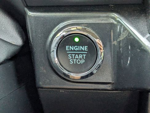 Used 2022 Ford F150 XLT w/ Equipment Group 302A High image 31