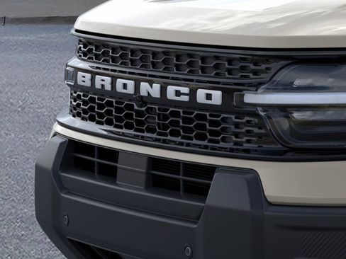 New 2025 Ford Bronco Sport Outer Banks w/ Outer Banks Tech Package+ image 17