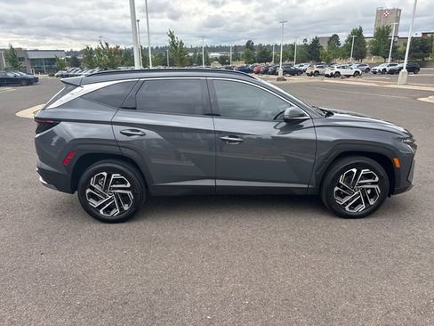 Used 2026 Hyundai Tucson Limited AWD/4WD image 2