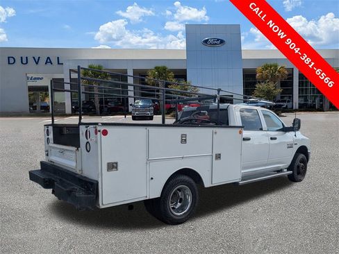 Used 2015 RAM 3500 Tradesman w/ Chrome Appearance Group image 4