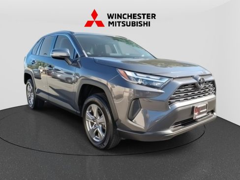 Used 2023 Toyota RAV4 XLE image 3