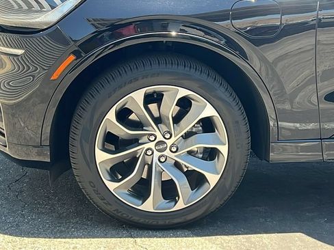 Certified 2023 Lincoln Aviator Grand Touring w/ Elements Package Plus AWD/4WD image 7