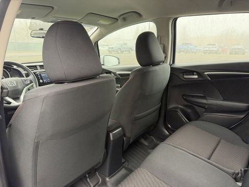 Used 2020 Honda Fit Sport image 31