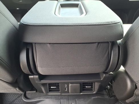 New 2026 Chevrolet Silverado 1500 LT w/ Texas Edition Plus AWD/4WD image 17