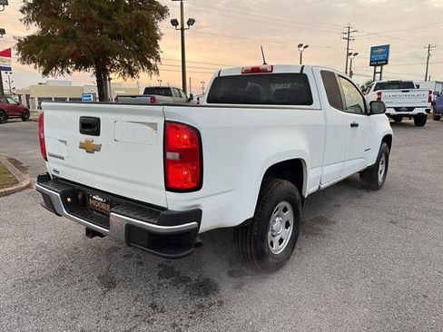 Used 2020 Chevrolet Colorado W/T w/ WT Convenience Package image 7
