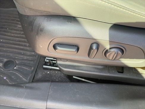 Used 2023 Chevrolet TrailBlazer ACTIV w/ Sun and Liftgate Package image 22