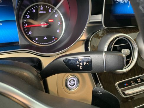 Used 2020 Mercedes-Benz C 300 Sedan image 24