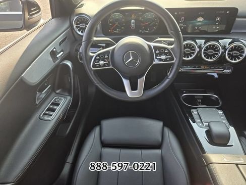 Used 2022 Mercedes-Benz A 220 image 13