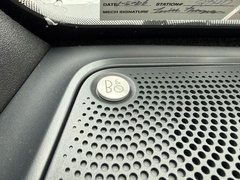 Used 2024 Ford Bronco Outer Banks image 22