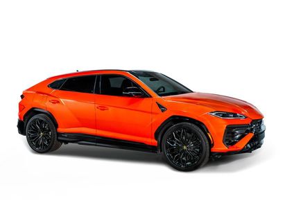 Used 2025 Lamborghini Urus SE
