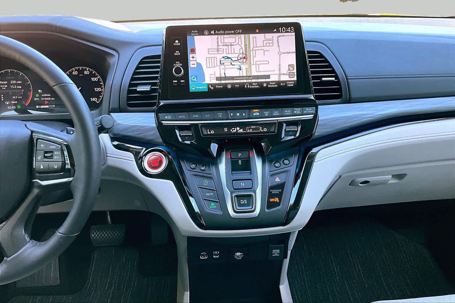 Used 2025 Honda Odyssey Elite image 7