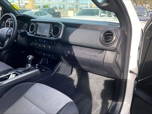 Used 2023 Toyota Tacoma TRD Sport w/ Black Out Package (TMS) AWD/4WD image 16