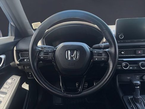 Used 2024 Honda Civic Sport image 12